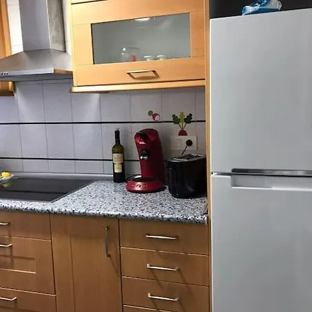 Apartamento Tres Bel Moderne Proche De La Mer.