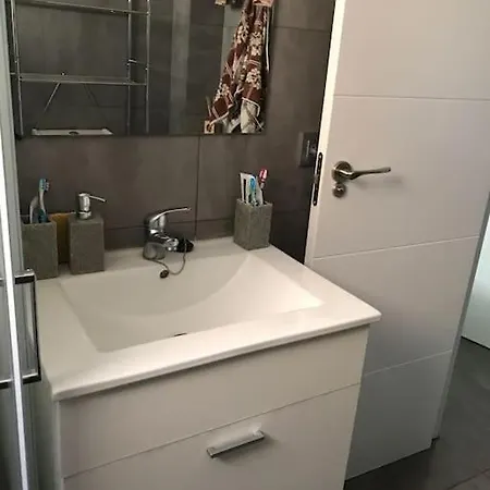 Tres Bel Moderne Proche De La Mer. Apartamento *